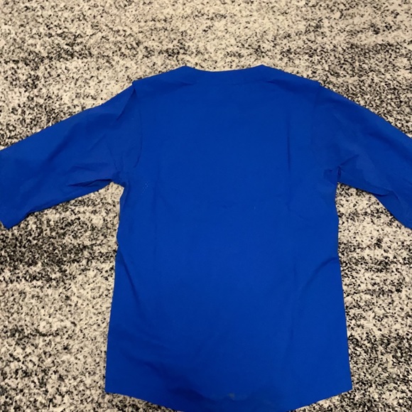 Nike Dry-Fit Shirt - Picture 4 of 6